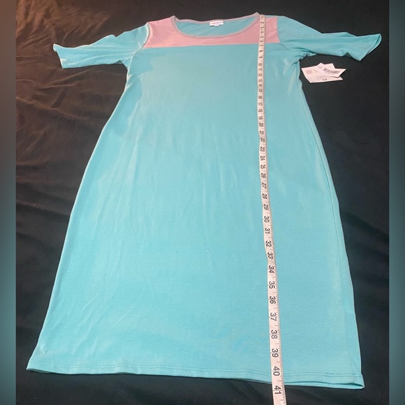 CLOSET CLEAR OUT ON ALL LULAROE MAKE AN OFFER  BUNDLE NWT MEDIUM SUPER SOFT CUTE - Picture 14 of 17